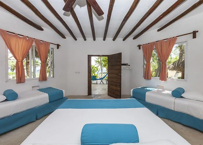 Mestizo Gallery Hotel