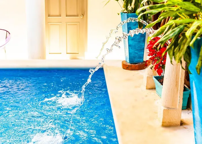 Mestizo Gallery Hotel